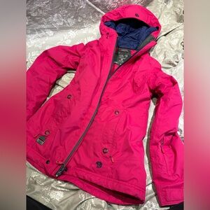 Mountain Hardware pink thermal insulated jacket coat small
